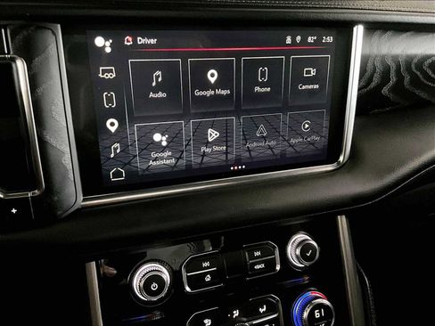 Used 2024 GMC Yukon XL Denali w/ Denali Reserve Package image 19