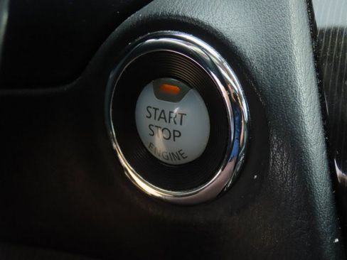 Used 2019 INFINITI QX60 Luxe w/ Essential Package image 29