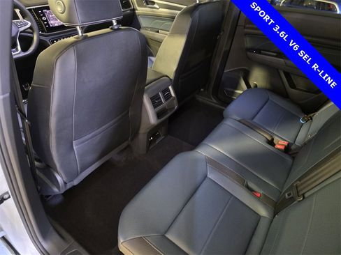 Used 2021 Volkswagen Atlas Cross Sport SEL R-Line image 15