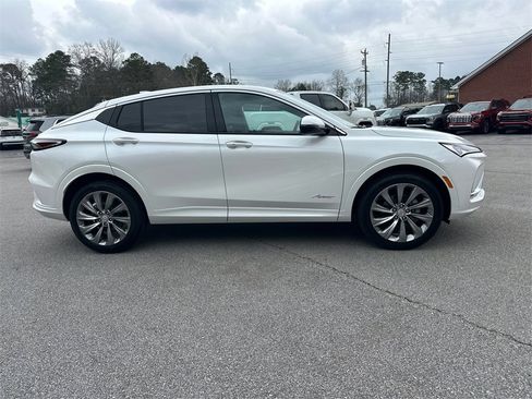 New 2026 Buick Envista Avenir image 5