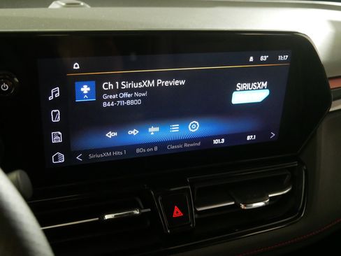 Used 2024 Chevrolet TrailBlazer RS w/ Driver Confidence Package FWD image 22