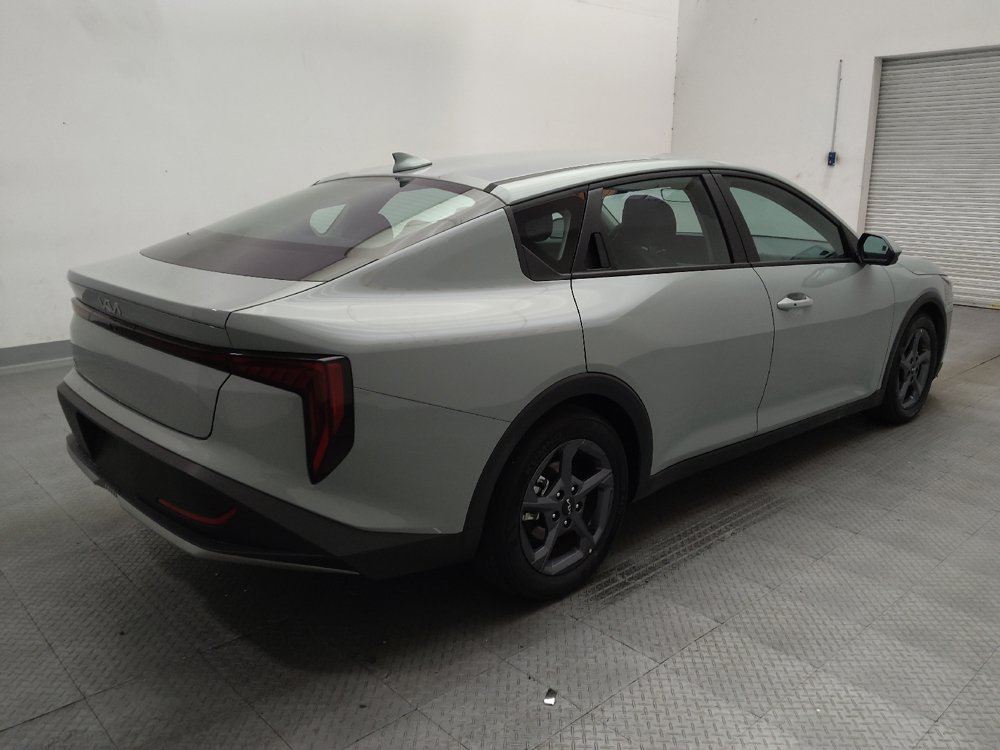 Used 2025 Kia K4 FWD image 9