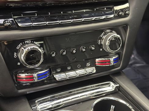 Used 2025 Rolls-Royce Ghost image 14