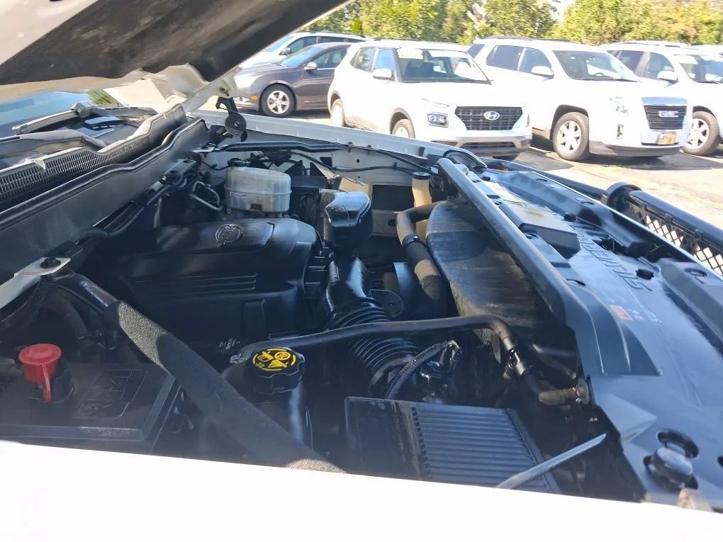 Used 2019 Chevrolet Silverado 2500 W/T AWD/4WD image 19