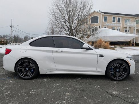Used 2018 BMW M2 image 4