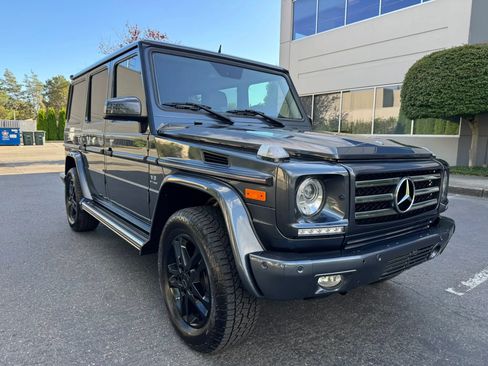 Used 2015 Mercedes-Benz G 550 image 2