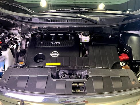 Used 2016 Nissan Quest SV FWD image 32