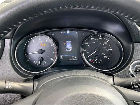 Certified 2022 Nissan Rogue Sport SL w/ Premium Package AWD/4WD image 26