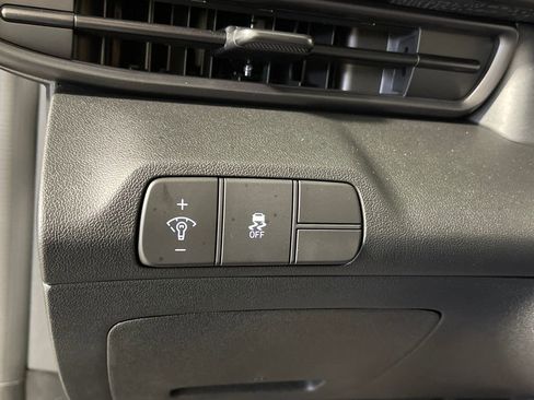 New 2026 Hyundai Elantra Sport FWD image 31