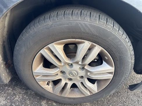 Used 2012 Nissan Altima 2.5 S w/ 20th Anniversary Pkg image 7