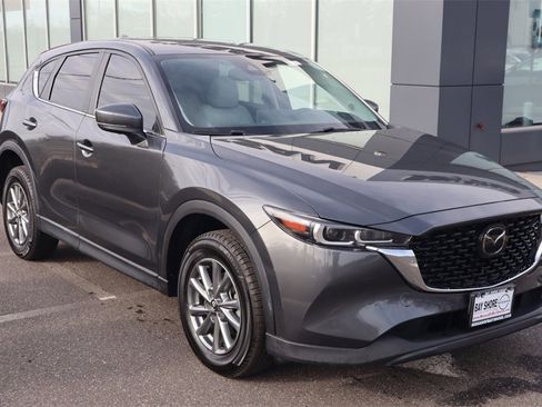 Used 2022 MAZDA CX-5 AWD 2.5 S w/ Preferred Package image 3