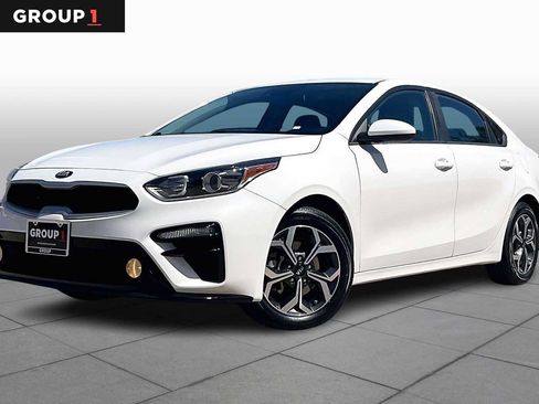 Used 2019 Kia Forte LXS image 1