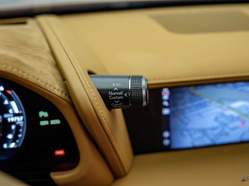 Used 2021 Lexus LC 500 Convertible w/ Touring Package RWD image 70