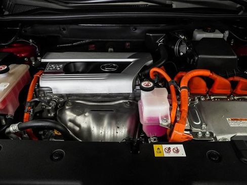 Used 2016 Lexus NX 300h AWD w/ Premium Package image 27