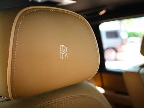 Used 2022 Rolls-Royce Cullinan AWD/4WD image 54