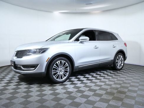 Used 2016 Lincoln MKX Reserve w/ Climate Package AWD/4WD image 2