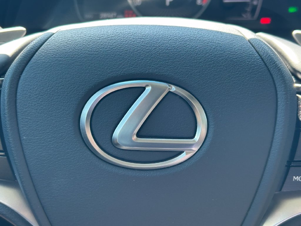 Used 2025 Lexus ES 350 w/ Premium Package FWD image 37
