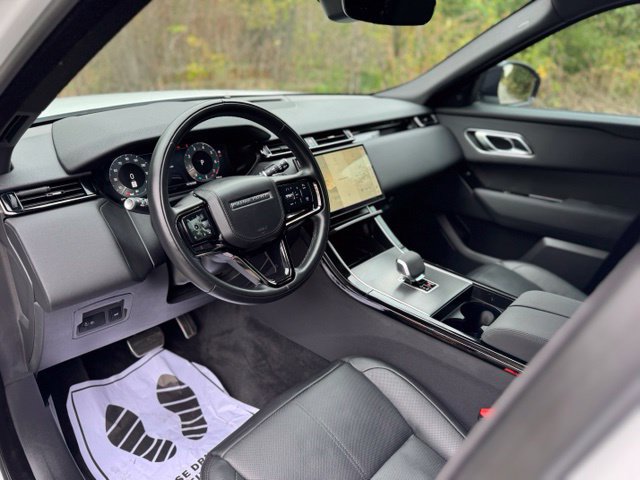 Used 2024 Land Rover Range Rover Velar Dynamic SE AWD/4WD image 9