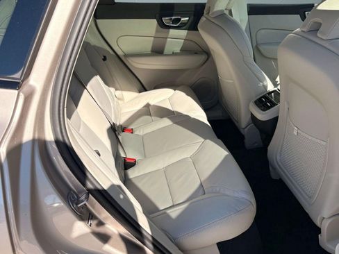 New 2026 Volvo XC60 B5 Ultra w/ Climate Package image 26