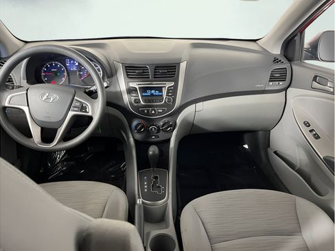 Used 2017 Hyundai Accent SE FWD image 17