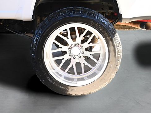 Used 2018 Ford F250 Lariat w/ Lariat Ultimate Package image 10