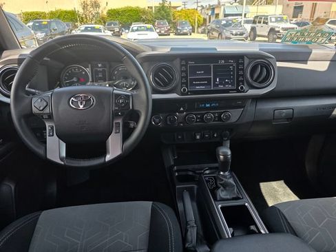 Used 2023 Toyota Tacoma TRD Sport AWD/4WD image 11