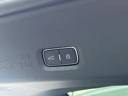New 2027 Lincoln Navigator L Black Label AWD/4WD image 13