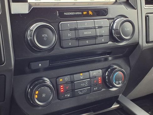 Used 2018 Ford F150 XLT w/ Equipment Group 302A Luxury image 13