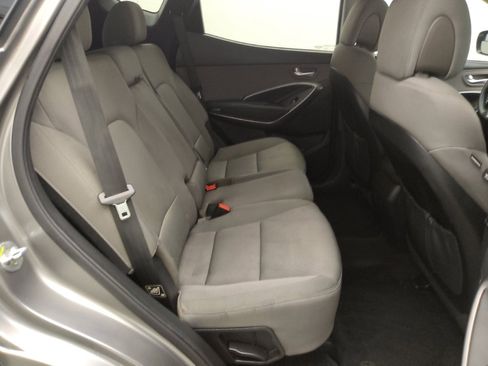 Used 2017 Hyundai Santa Fe Sport image 19