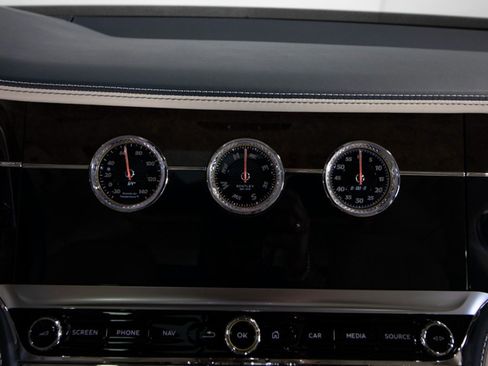 Used 2020 Bentley Flying Spur W12 w/ First Edition Specification image 27