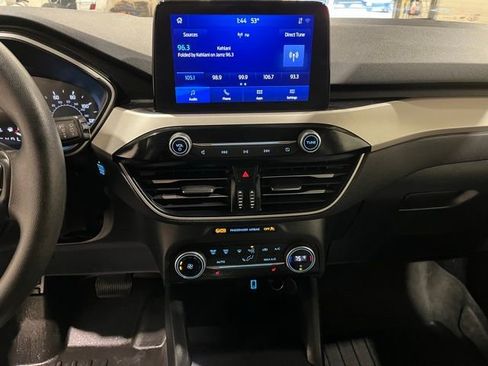 Used 2020 Ford Escape SE AWD/4WD image 28
