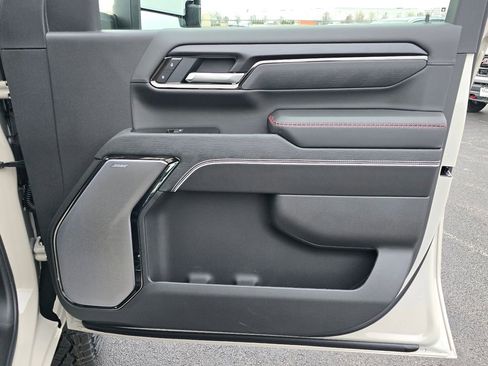 New 2026 GMC Sierra 2500 AT4X AWD/4WD image 34