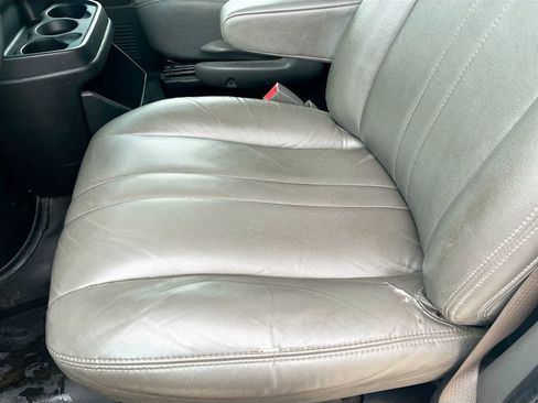 Used 2024 GMC Savana 2500 Work Van w/ Driver Convenience Package image 19