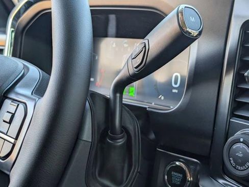 New 2026 Ford F250 Lariat w/ Black Appearance Package image 19