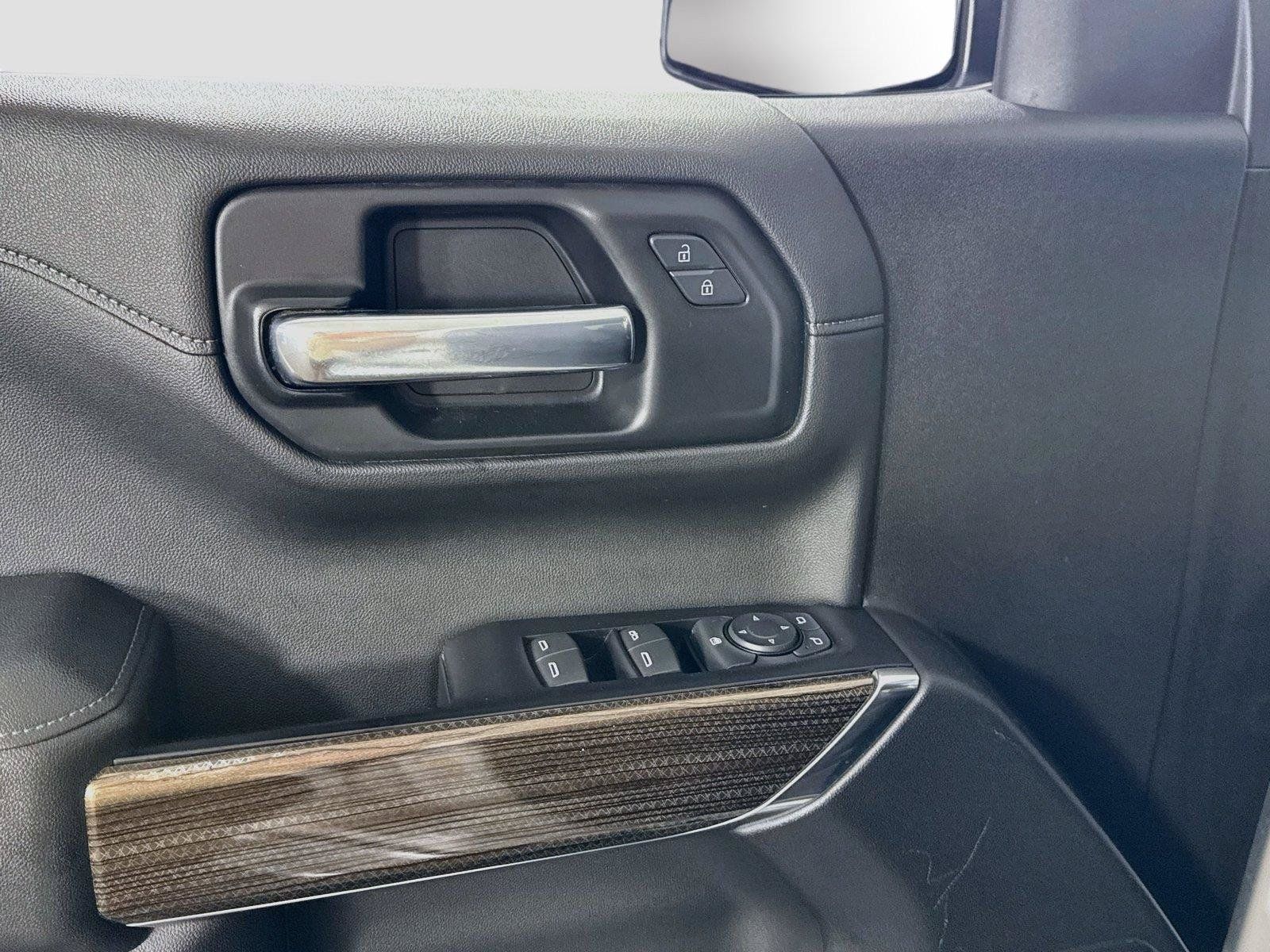 Used 2020 Chevrolet Silverado 1500 RST w/ All-Star Edition AWD/4WD image 9