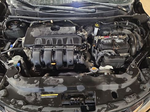 Used 2018 Nissan Sentra SL FWD image 18