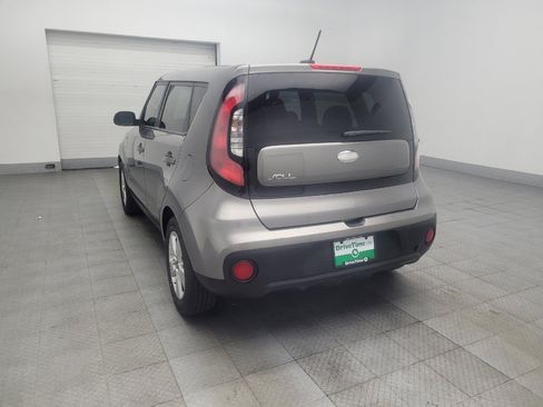 Used 2017 Kia Soul image 5