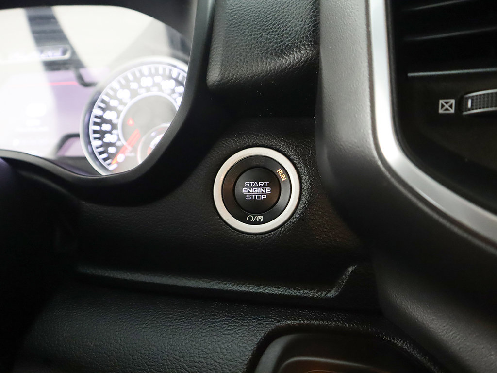 Used 2022 RAM 1500 Big Horn AWD/4WD image 42