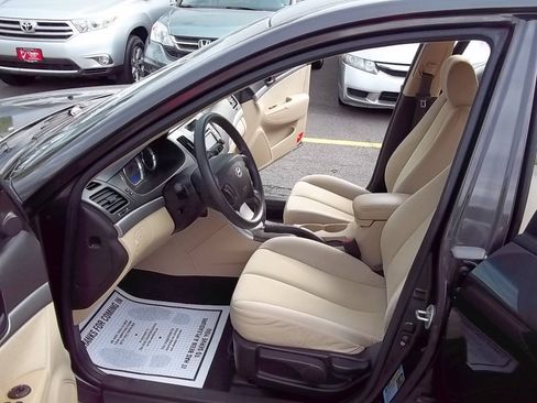 Used 2009 Hyundai Sonata GLS FWD image 8