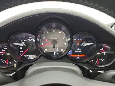 Used 2019 Porsche 911 Carrera 4S AWD/4WD image 10