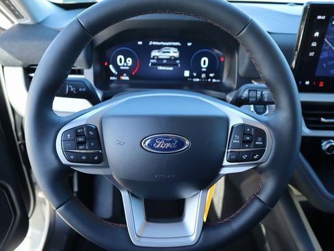 New 2026 Ford Explorer Active w/ Active Comfort Package image 3