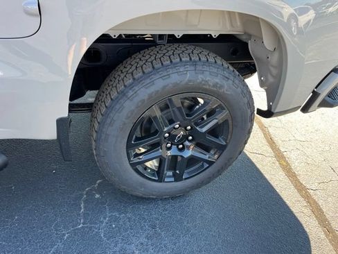 New 2026 Chevrolet Silverado 1500 RST w/ RST Select Package AWD/4WD image 17
