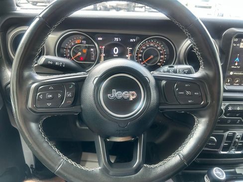 Used 2023 Jeep Wrangler Unlimited Sport AWD/4WD image 13