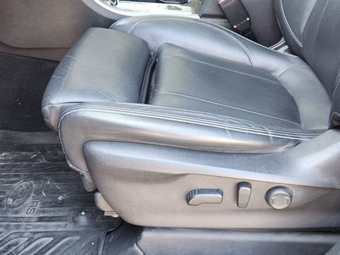 Used 2022 Subaru Ascent Limited w/ Technology Package AWD/4WD image 23