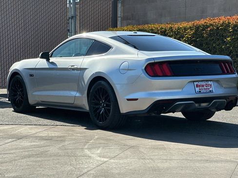 Used 2016 Ford Mustang GT Premium w/ GT Performance Package RWD image 6