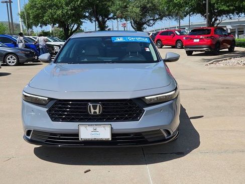Used 2025 Honda Accord EX-L image 2