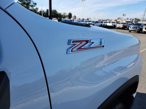 Certified 2024 Chevrolet Silverado 2500 LT image 9