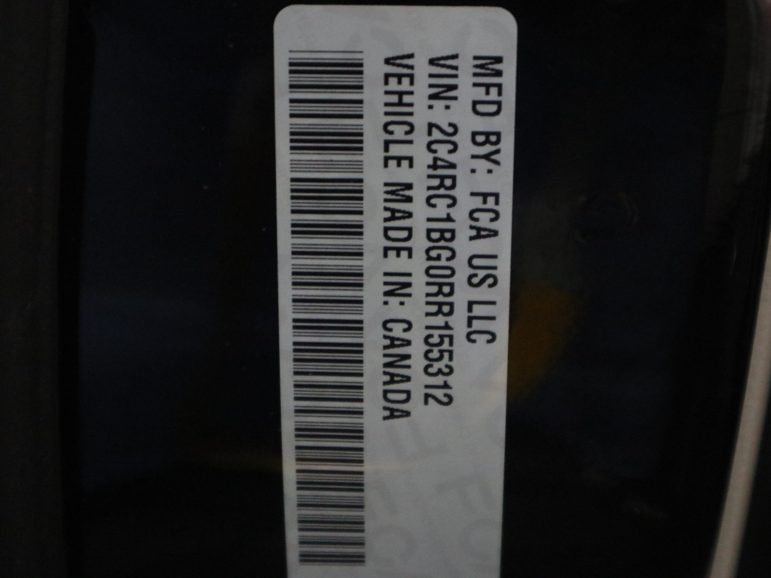 Used 2024 Chrysler Pacifica Touring-L FWD image 38