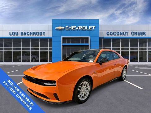 Used 2025 Dodge Charger Daytona R/T w/ Sun & Sound Package AWD/4WD image 4