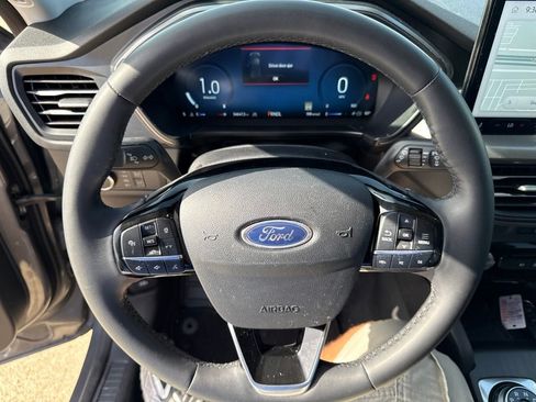 Used 2024 Ford Escape Active w/ Tech Pack #2 FWD image 21